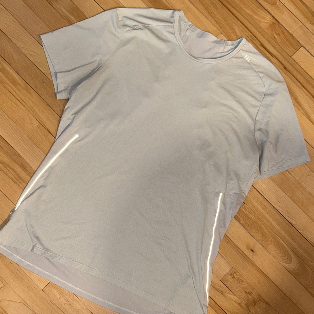 Men's Lululemon Athletic T-Shirt